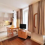 Weingut Caspari, Familie Eggert Apartmán *