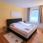 Appartement Weingut Caspari, Familie Eggert