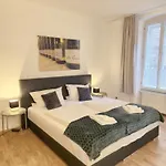 Apartment Weingut Caspari, Familie Eggert *