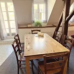 Apartment Weingut Caspari, Familie Eggert *