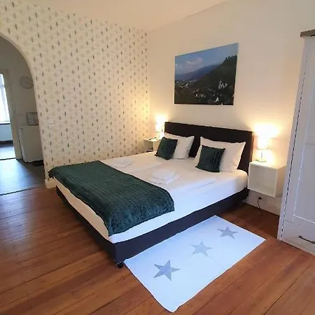 Weingut Caspari, Familie Eggert *