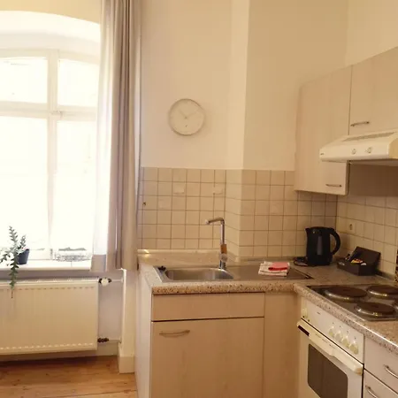 Weingut Caspari, Familie Eggert *