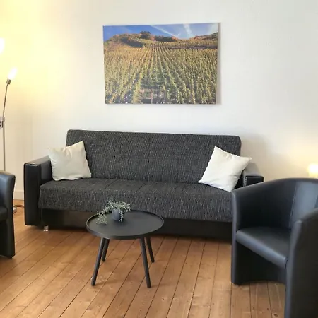 Weingut Caspari, Familie Eggert