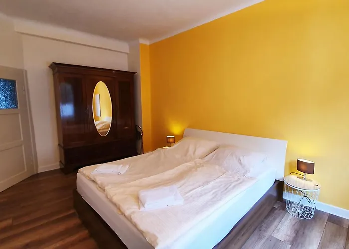 Weingut Caspari, Familie Eggert * Traben-Trarbach