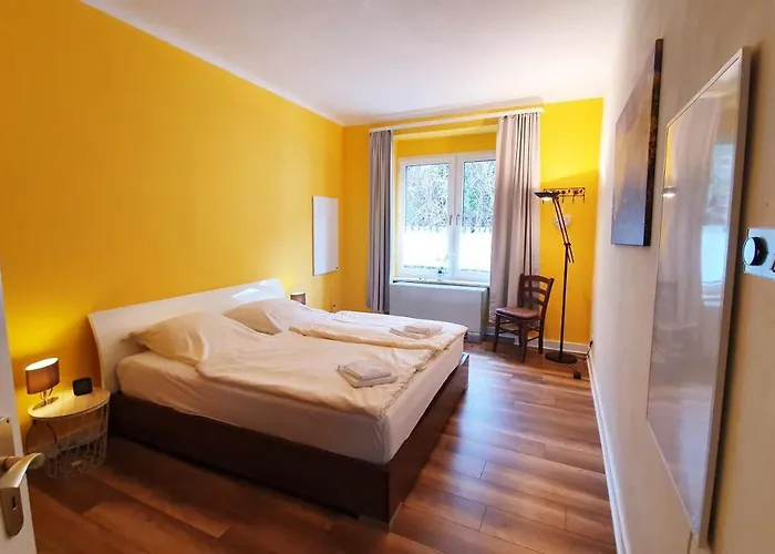 Weingut Caspari, Familie Eggert Apartamento *