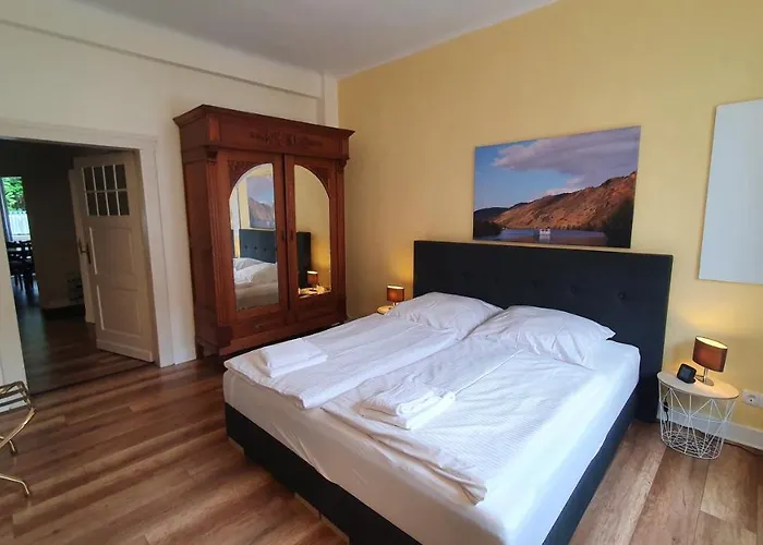 Apartamento Weingut Caspari, Familie Eggert