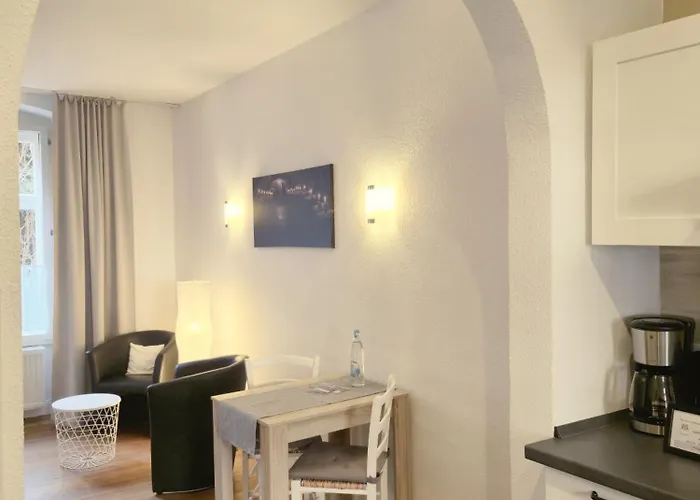 Weingut Caspari, Familie Eggert