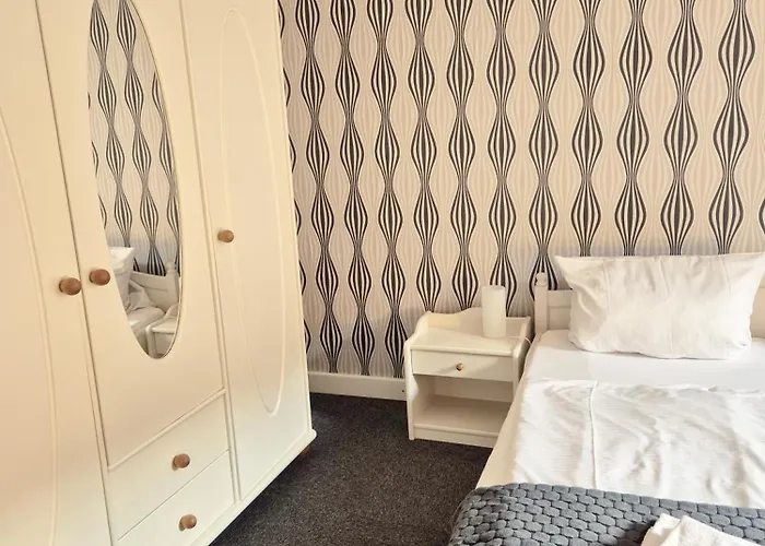 Weingut Caspari, Familie Eggert * Traben-Trarbach