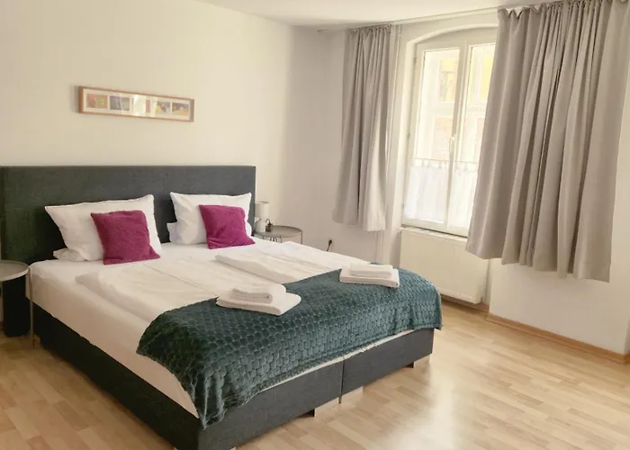 Weingut Caspari, Familie Eggert * Traben-Trarbach