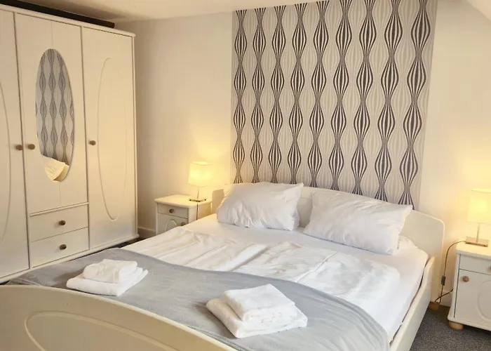 Weingut Caspari, Familie Eggert * Traben-Trarbach